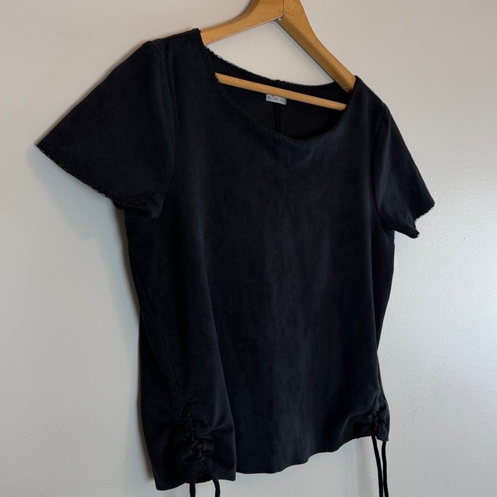 Hollister Black Flutter Sleeve Crop Tie blouse women’s small renaissance